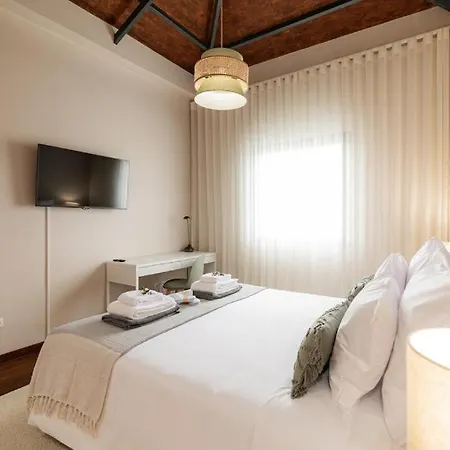 Monaco House Com Jacuzzi E Estacionamento *