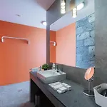 Monaco House Com Jacuzzi E Estacionamento * Ponta Delgada (Sao Miguel)