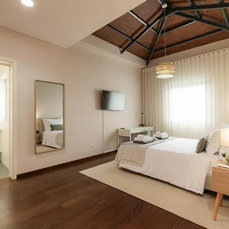 Ferienhaus Monaco House Com Jacuzzi E Estacionamento