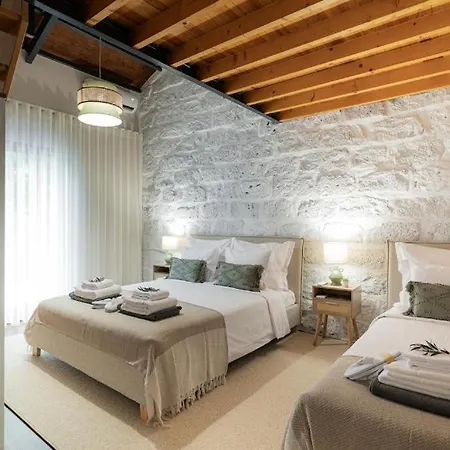 Monaco House Com Jacuzzi E Estacionamento