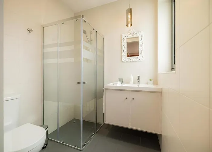 Monaco House Com Jacuzzi E Estacionamento